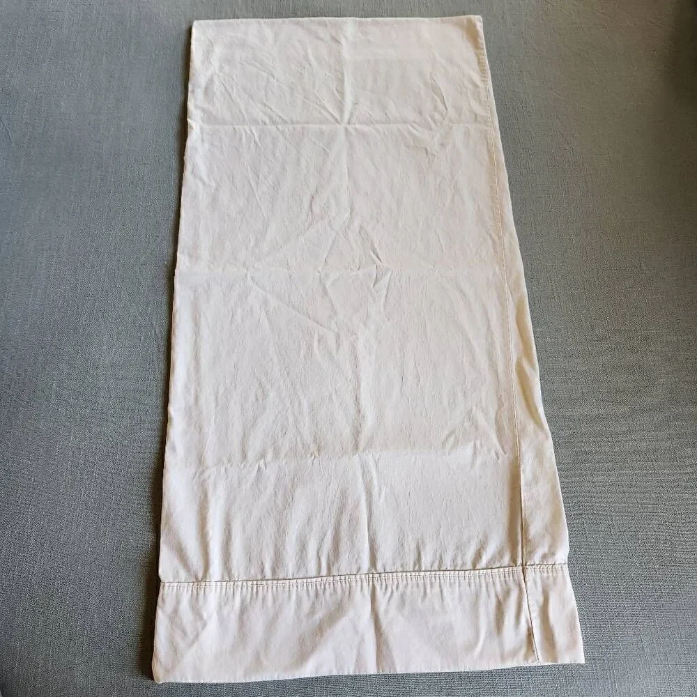 Long cream pillowcase 37x18
